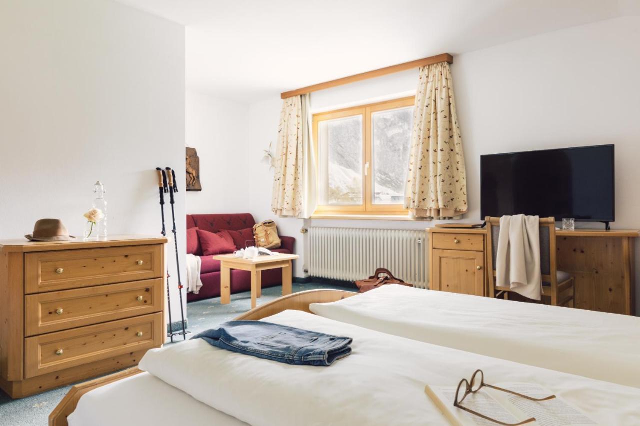 Hotel Jaegerhof Zams Eksteriør billede
